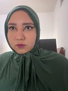 hannahayat online show from February 25, 3:12 pm