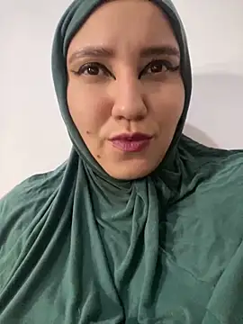 hannahayat online show from January 17, 3:00 pm