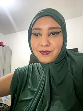 hannahayat online show from October 14, 11:25 pm