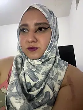 Snapshot of hannahayat chatting on April 23, 9:49 pm hannahayat online show from April 23, 9:49 pm