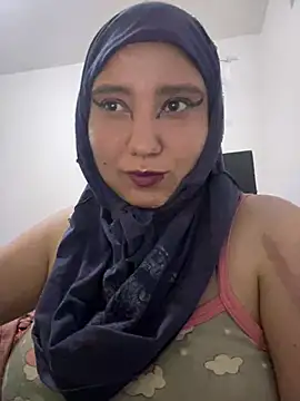 Snapshot of hannahayat chatting on April 27, 11:14 pm hannahayat online show from April 27, 11:14 pm