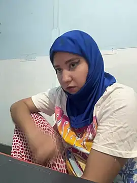 Snapshot of hannahayat chatting on June 30, 2:17 pm hannahayat online show from June 30, 2:17 pm