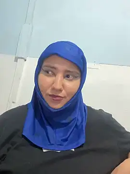 Snapshot of hannahayat chatting on July 1, 2:34 am hannahayat online show from July 1, 2:34 am