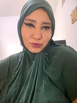 Snapshot of hannahayat chatting on November 7, 12:53 pm hannahayat online show from November 7, 12:53 pm