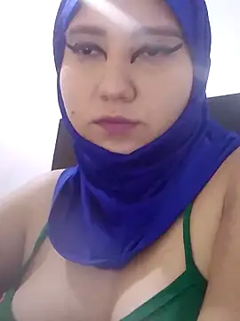 Snapshot of hannahayat chatting on May 23, 2:16 pm hannahayat online show from May 23, 2:16 pm