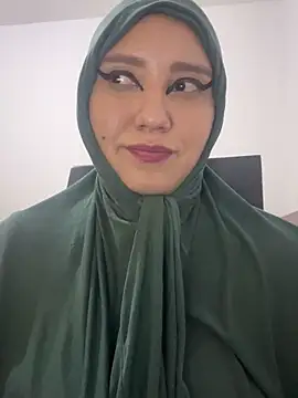 Snapshot of hannahayat chatting on November 23, 2:32 am hannahayat online show from November 23, 2:32 am