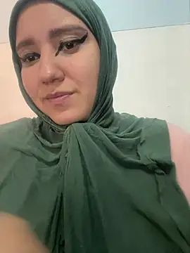 Snapshot of hannahayat chatting on July 12, 3:46 pm hannahayat online show from July 12, 3:46 pm