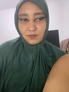 Snapshot of hannahayat chatting on November 14, 2:48 am hannahayat online show from November 14, 2:48 am