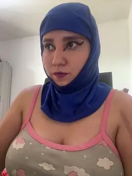 Snapshot of hannahayat chatting on June 10, 8:21 pm hannahayat online show from June 10, 8:21 pm