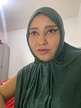 hannahayat online show from September 22, 12:44 pm