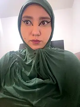 hannahayat online show from January 11, 2:24 pm