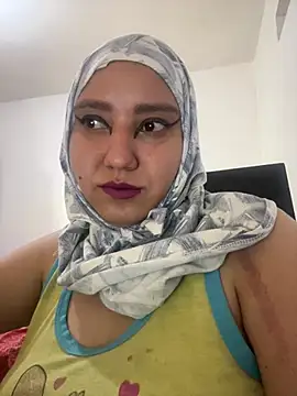 hannahayat online show from April 16, 3:35 pm