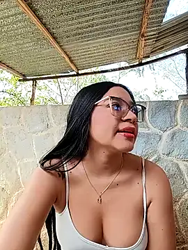 Snapshot of -VICKKY chatting on September 20, 1:49 pm -VICKKY online show from September 20, 1:49 pm