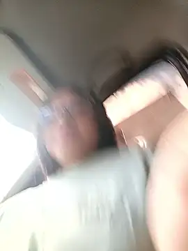 -VICKKY online show from November 14, 2:10 pm