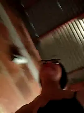 -VICKKY online show from November 10, 1:27 pm