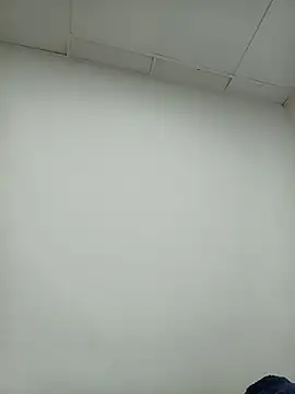 -VICKKY online show from November 19, 2:22 am