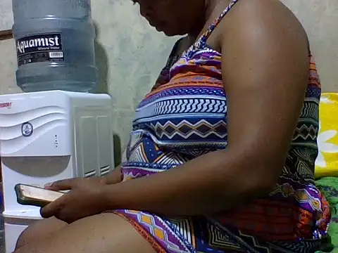 zoey10 online show from October 25, 5:17 am