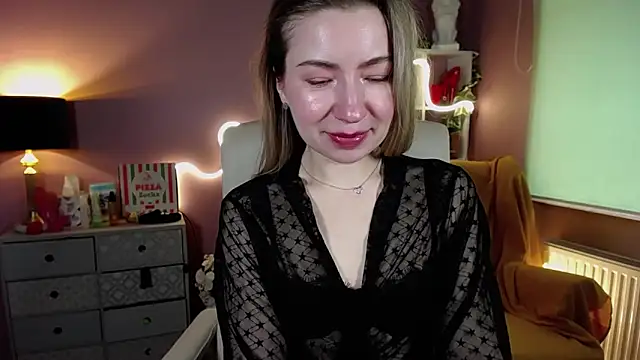 Snapshot of Mia_Tasty chatting on February 24, 10:59 am Mia Tasty online show from February 24, 10:59 am