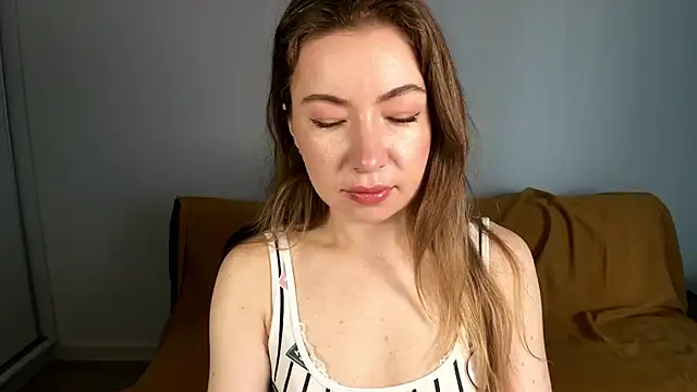 Snapshot of Mia_Tasty chatting on July 9, 6:25 am Mia Tasty online show from July 9, 6:25 am