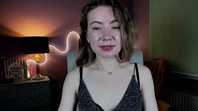 Snapshot of Mia_Tasty chatting on November 2, 2:55 pm Mia Tasty online show from November 2, 2:55 pm