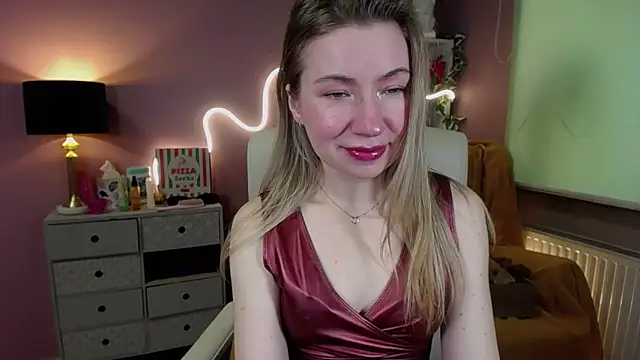 Snapshot of Mia_Tasty chatting on March 8, 11:05 am Mia Tasty online show from March 8, 11:05 am