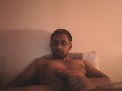 chennaibull101 online show from March 13, 9:20 pm