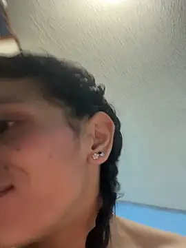 ImCrazzy online show from May 24, 2:06 pm