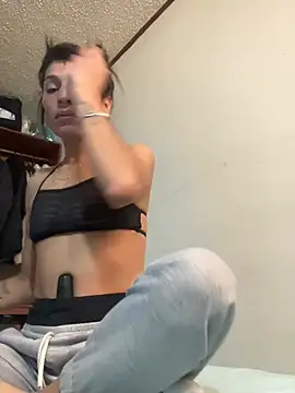 ImCrazzy online show from April 4, 2:34 pm