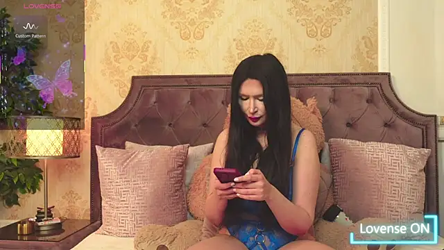 JaneDevine online show from May 21, 5:05 am