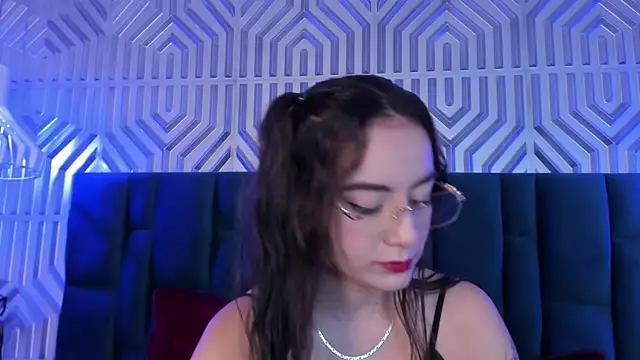 Antonella-Ray online show from March 3, 1:56 pm