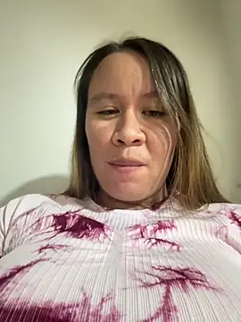 Snapshot of Emiily_lee chatting on September 29, 1:45 am Emiily lee online show from September 29, 1:45 am