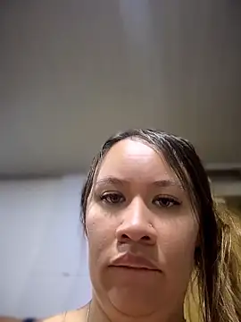 Emiily lee online show from May 30, 3:02 am