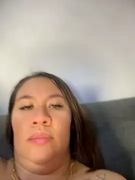Emiily lee online show from May 28, 2:12 pm