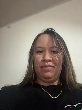 Emiily lee online show from December 15, 3:01 am