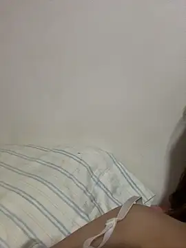 Emiily lee online show from January 11, 11:44 pm