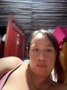 Emiily lee online show from April 11, 11:08 pm