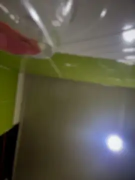 Emiily lee online show from April 17, 9:12 am