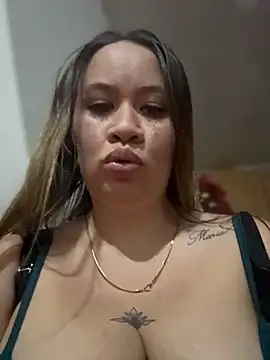 Emiily lee online show from November 27, 3:18 am