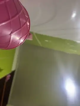 Emiily lee online show from March 6, 9:15 am