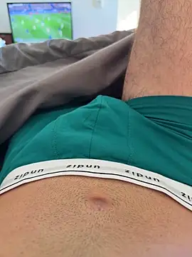 Snapshot of sudistept chatting on October 10, 3:46 pm sudistept online show from October 10, 3:46 pm