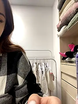 AnaWest online show from September 14, 6:03 am