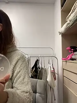 AnaWest online show from September 22, 6:19 am