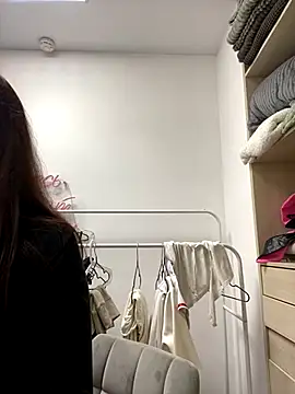 AnaWest online show from October 2, 6:17 am