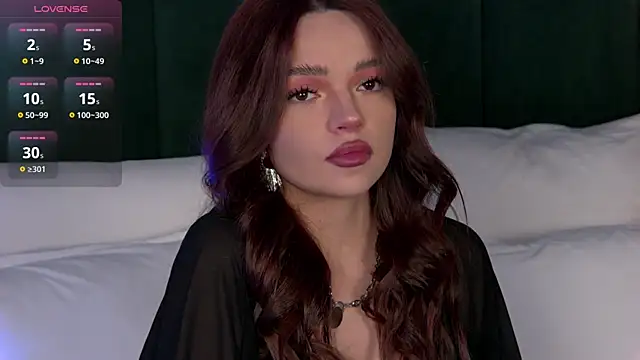 AnaWest online show from November 3, 6:40 am