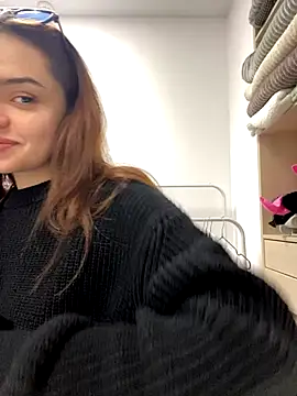 AnaWest online show from September 18, 6:05 am