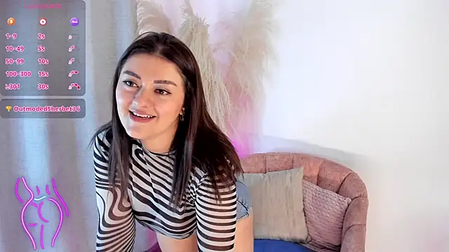 Snapshot of Sofiawilson_ chatting on March 18, 1:34 pm Sofiawilson online show from March 18, 1:34 pm