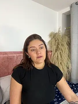 Sofiawilson  online show from October 29, 12:48 pm