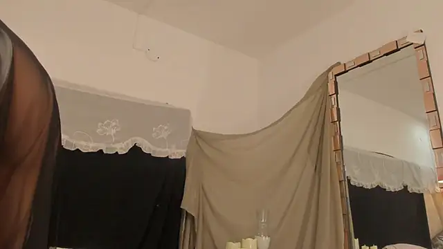 Snapshot of BonnieCute_ chatting on September 18, 12:13 am BonnieCute online show from September 18, 12:13 am