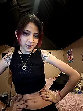 BonnieCute  online show from April 15, 3:23 am