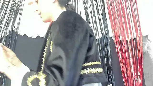 Snapshot of BonnieCute_ chatting on February 14, 11:53 am BonnieCute online show from February 14, 11:53 am